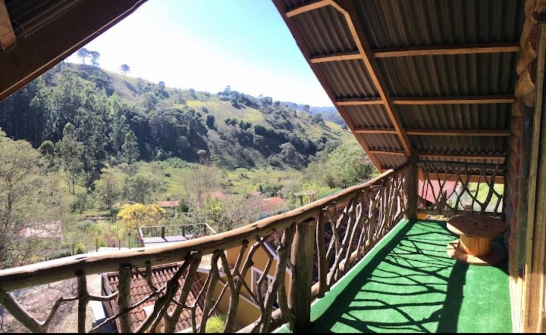 Chales Fenix Villa Santo Antônio do Pinhal Exterior foto